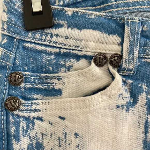 Watch LA Vintage Low Rise Bleached Jeans - Picture 5 of 6